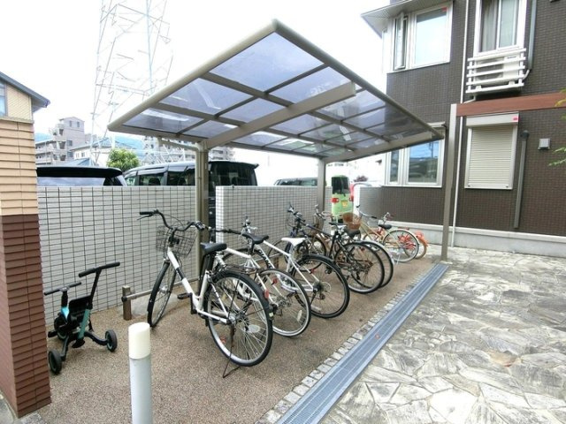 【その他共用部分】プルーニャ　B棟