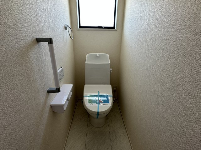 神戸市西区王塚台6丁目新築戸建１号棟のトイレ