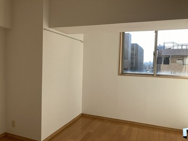 【寝室】