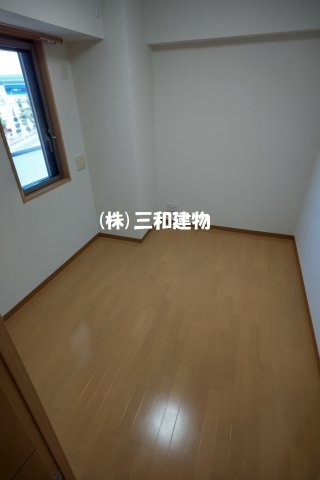 クオンの内装