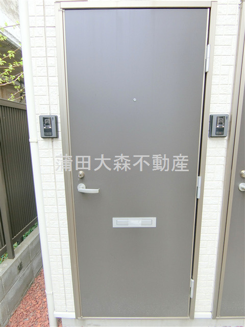 ジョポック仲六郷の玄関