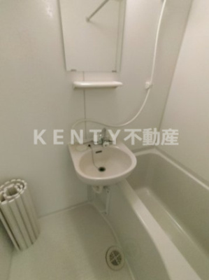 【洗面所】 | シャンテ蒲田 | 忙しい朝には欠かせない洗面所です