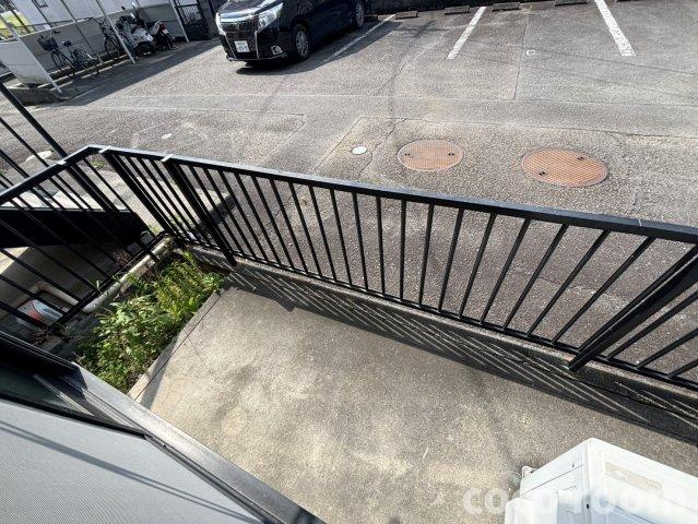 ファームサイドしょうろくB棟のバルコニー