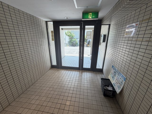 グローバル杭瀬のロビー
