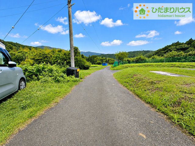 日立市下深荻町　中古戸建の前面道路含む現地写真|今からみたいも大歓迎です!(^^)!