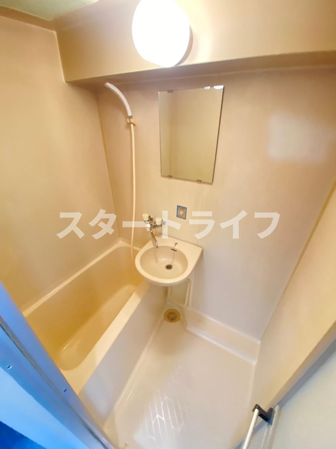 大阪市東淀川区西淡路５丁目の賃貸マンションの浴室