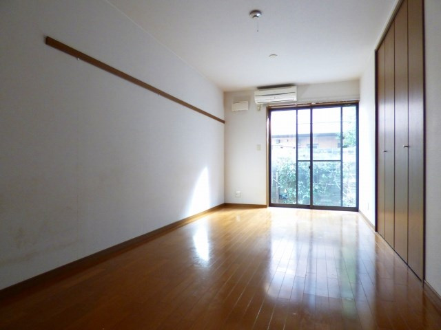 世田谷区桜丘３丁目のアパートの寝室|キレイなお部屋で新生活を始めましょう