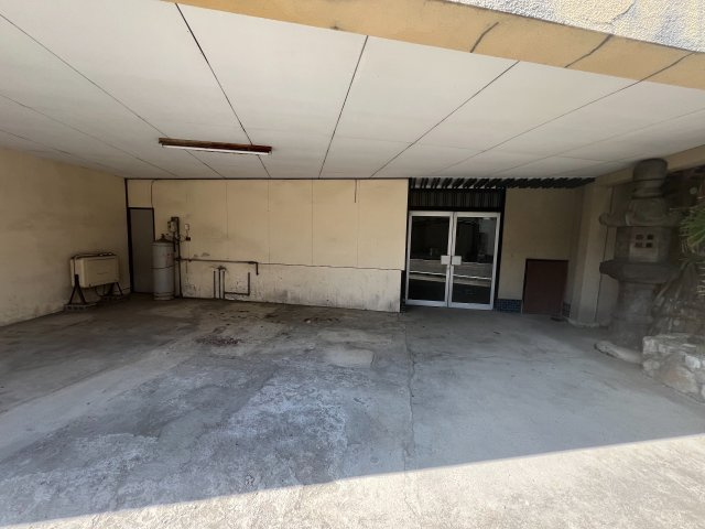 杵島郡江北町　江北駅前　15SLDKの駐車場