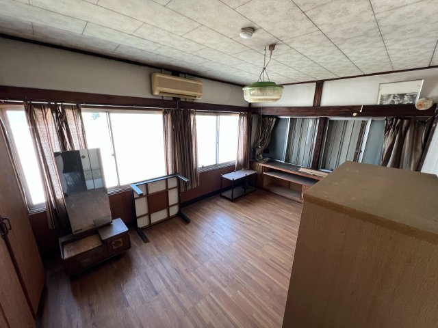 杵島郡江北町　江北駅前　15SLDKの洋室