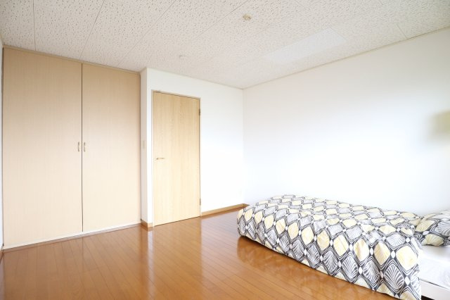 シティハイツ東村山の洋室