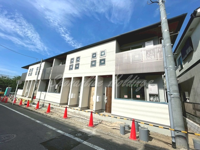 LILY MORE COURTの外観