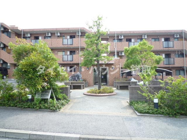 アメニティー・なかにしの外観|エントランス前です♪