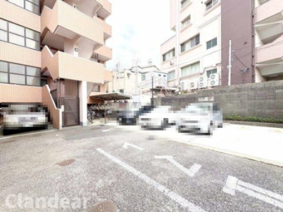 ライオンズシティ松戸の駐車場|ドキドキの新生活も、安心してスタート。ぴったりの住まいを見つけませんか？クランディアが一緒に住まい選びをサポートします‼　まずは、お気軽にお問合せください　＃クランディア