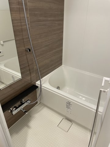 【浴室】 | RESIDENCE　KOENJI | 追い焚き機能、浴室乾燥機付きバス。