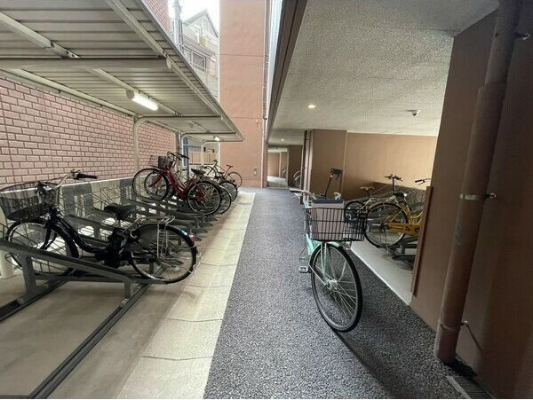 プレサンス名古屋STATIONビジュ