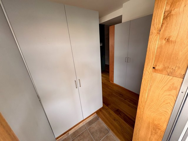 オルボス壱分の玄関