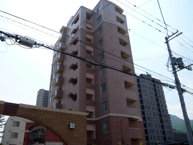 グランメールツイン山鼻西館