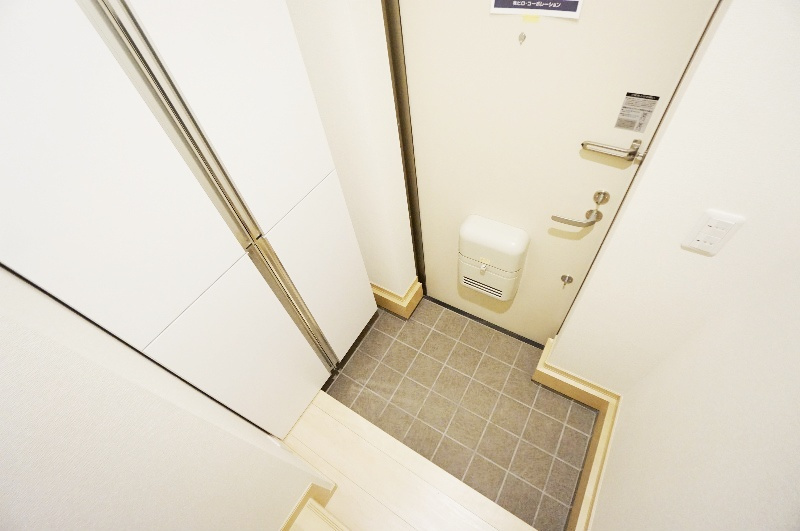 ラヴィオレットの玄関