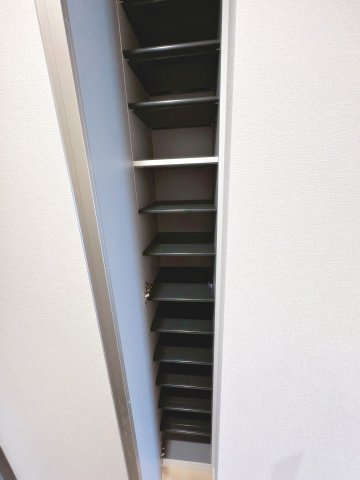 エルピスN5の収納|ちょっとした収納スペースも充実しています