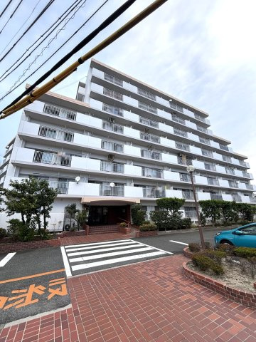 コープ野村半田弐号棟の外観