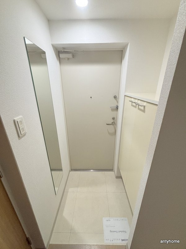 ラシュレエグゼ夕陽丘　仲介手数料無料の玄関