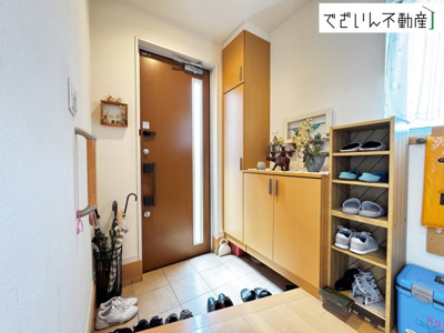 【玄関】 | 熊谷市大原1丁目　中古住宅   | 現地(2026年7月撮影)