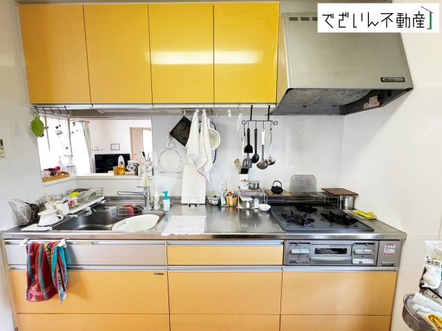 【キッチン】 | 熊谷市大原1丁目　中古住宅   | 現地(2026年7月撮影)