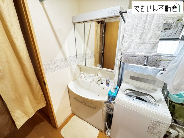 【独立洗面台】 | 熊谷市大原1丁目　中古住宅   | 現地(2026年7月撮影)