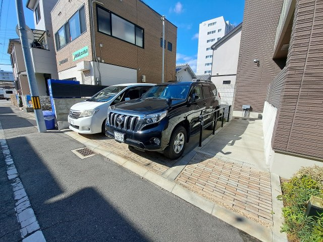 エトール甲子園浦風の駐車場