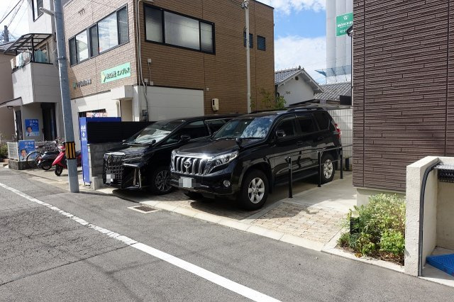 エトール甲子園浦風の駐車場