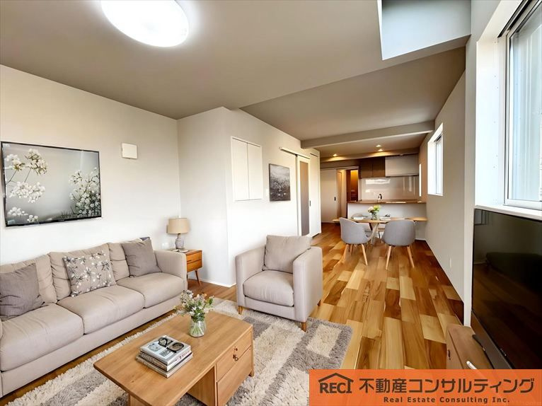 神戸市灘区赤坂通2丁目　新築戸建の洋室
