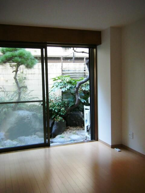 ＷＯＯＤＥＮ　ＢＥＬＬ（ウッデン　ベル）の寝室