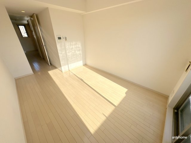 アスリート本町リバーウエスト　仲介手数料無料の居間・リビング