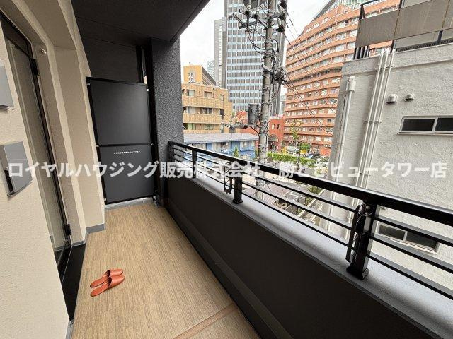 【バルコニー】
