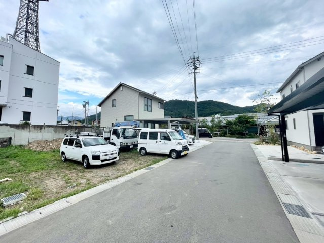 中野市三好町　ヒルズガーデン三好町の前面道路含む現地写真|建築条件なし！いつでも見学可能です♪お問合せは＜Tel 026-477-7419＞まで♪