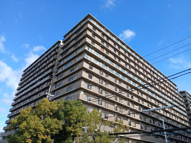 フルレ新石切の外観