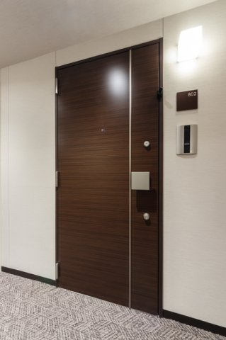 ＳＡＮＫＹＯ　ＹＯＫＯＨＡＭＡ　ＣＡＭＰＵＳの玄関|※写真は同タイプ住戸です。