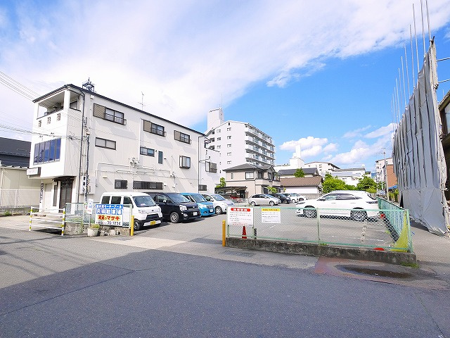田村第モータープール