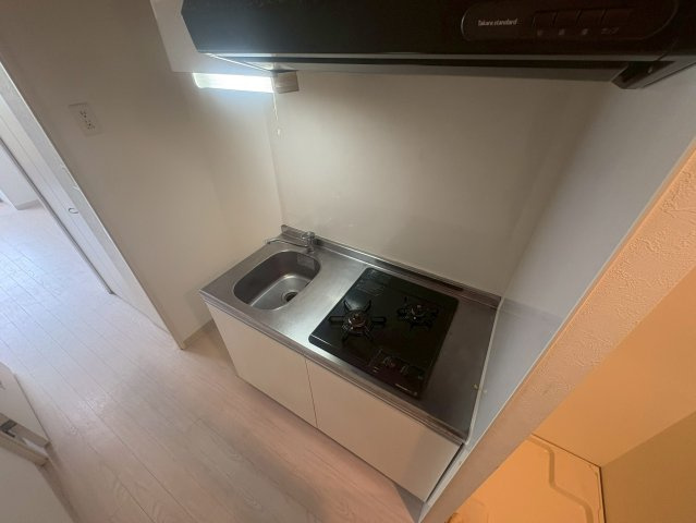 アリビオ江坂南金田のキッチン
