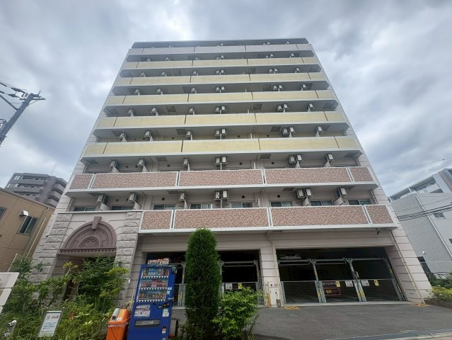 アリビオ江坂南金田の外観