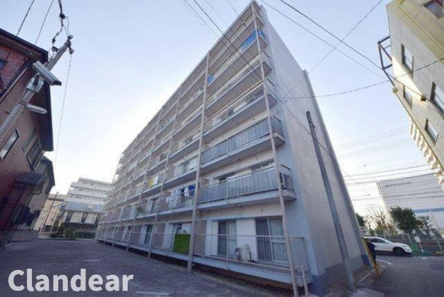 東カングランドマンション第一松戸の外観|ドキドキの新生活も、安心してスタート。ぴったりの住まいを見つけませんか？クランディアが一緒に住まい選びをサポートします‼　まずは、お気軽にお問合せください　＃クランディア