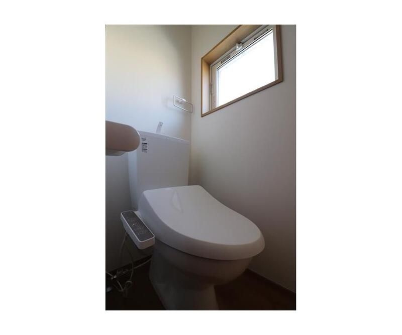 フォレストメゾン豊四季のトイレ|落ち着いたトイレです