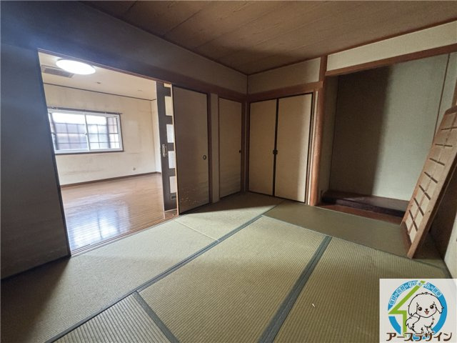 加古川市平岡町二俣　中古戸建の和室