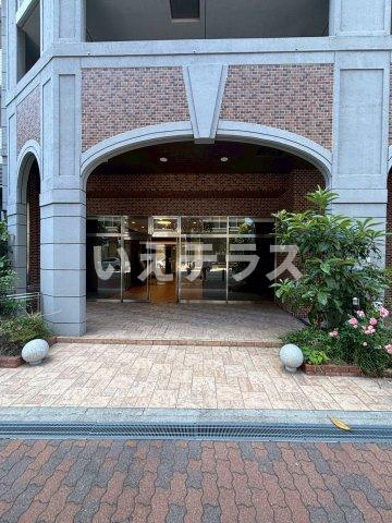アーバネックス元町通のエントランス