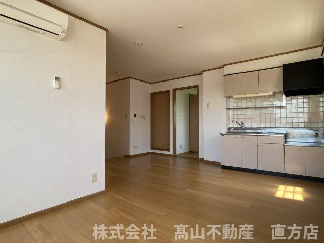 シャルマンハイツＢの居間・リビング