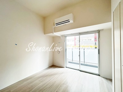 川崎市多摩区登戸の賃貸マンションの寝室|南東向き日当たり良好♪