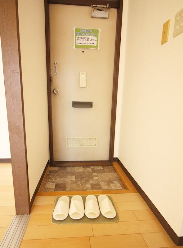 シティハイム白砂Bの玄関