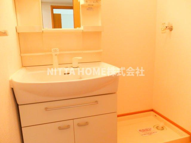 フラワーヒルズＢの独立洗面台|人気の洗面化粧台があります★