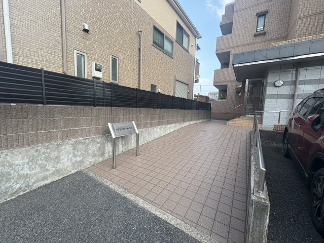 フラワーフォンテーヌⅡのエントランス