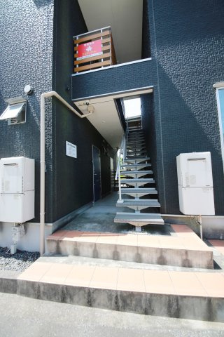 e-Houseのエントランス